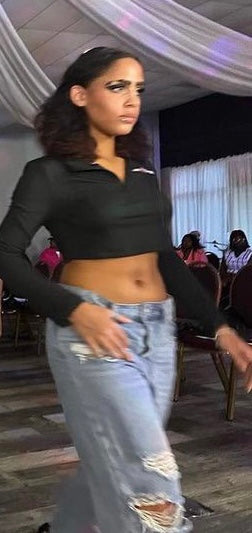 Black Love Zip Crop